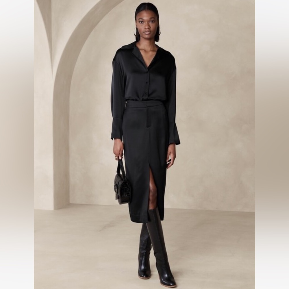 New! BANANA REPUBLIC Italian-made Satin Midi Skirt, Black, Size 14